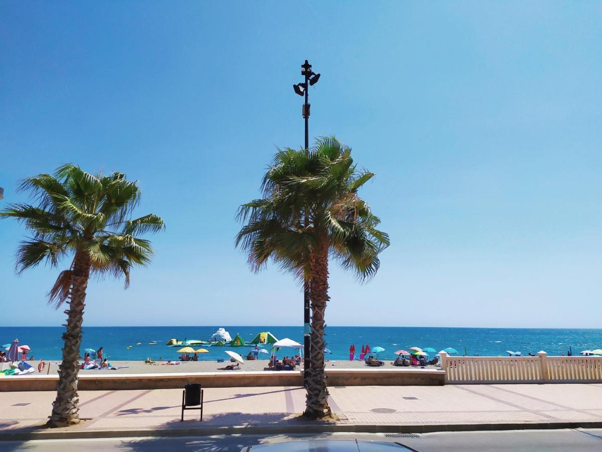 פואנגירולה Apartamento Carvajal Beach מראה חיצוני תמונה